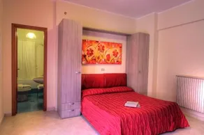 Apartments Bellevue - Image 2