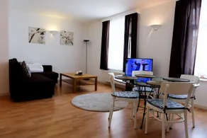 Patriotes Halldis Apartments - Image 2