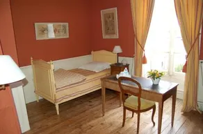 Chateau D'Yseron - Image 4