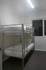 Okeefes Hotel Backpackers - Image 5