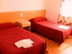 Hostal Montecarlo - Image 5