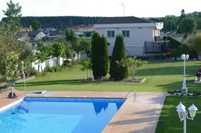Villa Mercedes - Image 3
