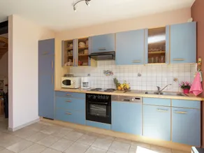 Cushy Holiday Home With Fenced Garden - Image 3