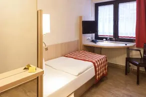Centro Hotel Goya Wolfsburg, Trademark Collection by Wyndham - Image 3