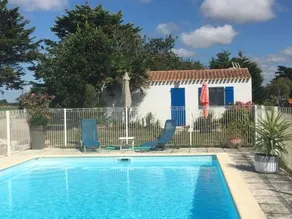 Studio avec piscine - Image 4