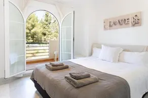 SeÃ±orÃ­o de Aloha Apartahotel - Image 2