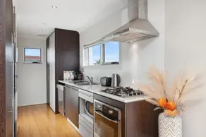 Applecross Riverside Apt - Image 5