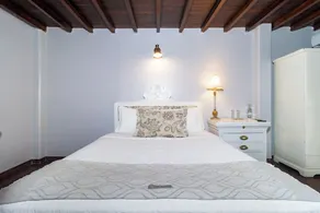 Orilla del Río Boutique - Image 2