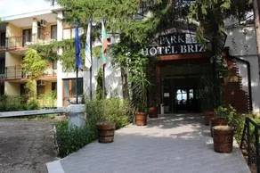 Briz Park Hotel - Image 2