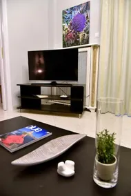Daphne's Apartment - Image 5