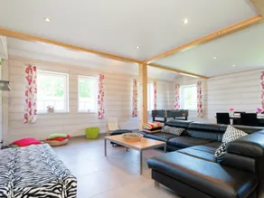 Holiday Home in Waimes Near Town Center - Image 4