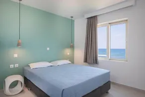Marine Claire Studios & Apartments - Image 2