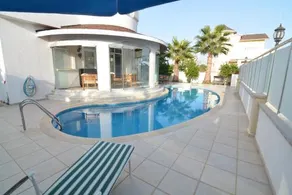 Bella Villa 9 - Image 3
