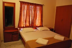 ARS Service Apartment - Image 5