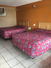 Budget Inn And Suites - Image 2