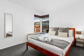 Spectacular Views One Bedroom Unit - Image 2
