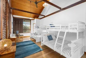 18 Northbeach Place Mudjimba Beach - Pet Friendly Linen Included Wifi - Image 3