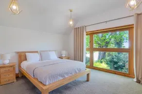 Regal Roost - The Coach House - HOT TUB - Image 2