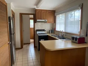 Stylish 2 Bedroom Unit - Image 2