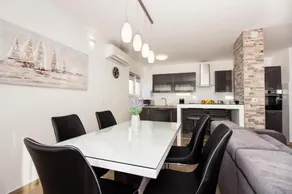 Deluxe Apartment Miro - Image 4