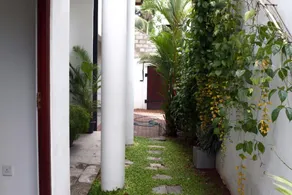 Serendib Villa 7 Colombo Hotel - Image 3