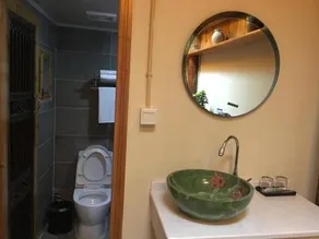 Anhui Huang Shan Hong Cun Shen Yu Ting Hostel - Image 3
