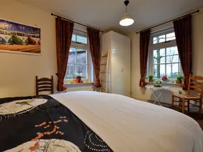 ranquil Holiday Home in Bronckhorst near Forest" - Image 2