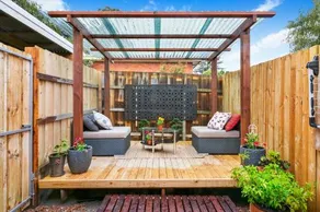 The Snug Premium 1BR Self Contained Apartment FREE Netflix - Image 4
