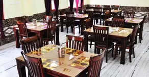 Hotel Shivalik View Hotel and Restaurant - Image 3