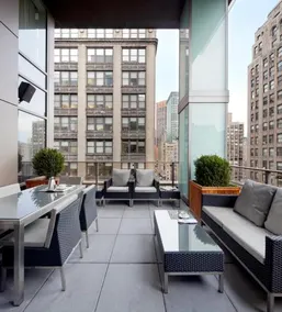 Royalton Park Avenue - Image 4