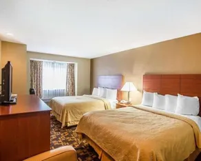 Quality Inn & Suites Mt Juliet - Image 2