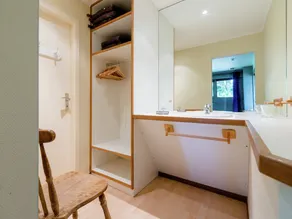 Attractive Holiday Home in Longfaye with Garden - Image 3