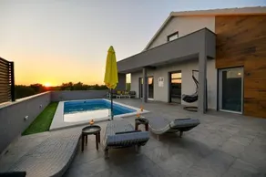 Luxurious Villa Natali - Image 2