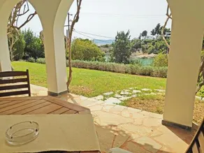 Superior Beachfront Apartment in Aghios Emilianos Porto Heli - Image 5