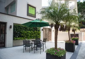 Mier Serviced Apartments - Image 4