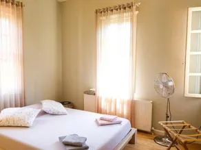 3BR Venetian style Villa in Mytilene City Centre - Image 4