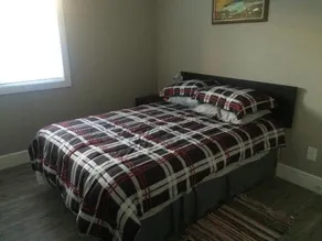 Froese Seeds Bed And Breakfast - Image 3