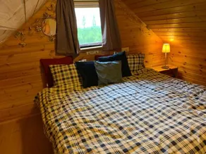 Cosy Retreat Home with Jacuzzi - Image 5