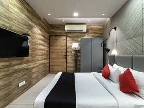 OYO 1386 Hotel Welcome Palace - Image 4