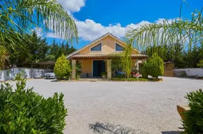 Partanna Holiday House - Image 3