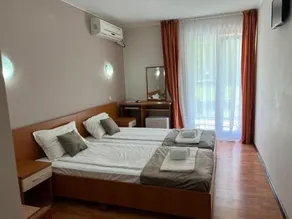 Hotel Violeta - Image 3