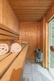 Danube Terrace Boutique Residence with private sauna - Image 4