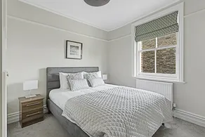 Beautiful Abode In Fulham Broadway - Image 2