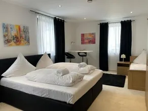 Haus Sonnenschein Hotel Garni - Image 2
