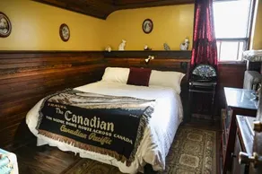 The Cochrane Rockyview Hotel - Image 5