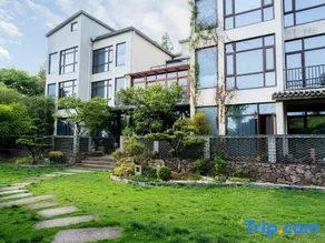 Mogan Mountain · Suzhou Style Garden Hostel - Image 2