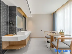 Huangguoshu Yunqi Guesthouse - Image 2
