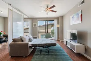 Plano Comfy 2BD 1 5BA Apartment - Image 5