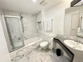 Akzent Hotel Residenz - Image 2