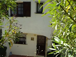 Nice House Divided Over two Floors With a Communal Swimming Pool - Image 5